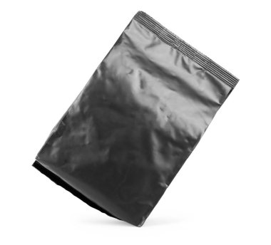 Whit 'te alışveriş kağıdı siyah çanta.