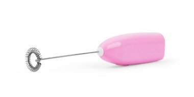 Kahve dükkanındaki beyaz çiçek desenli kahve beyaz bir arka planda. 