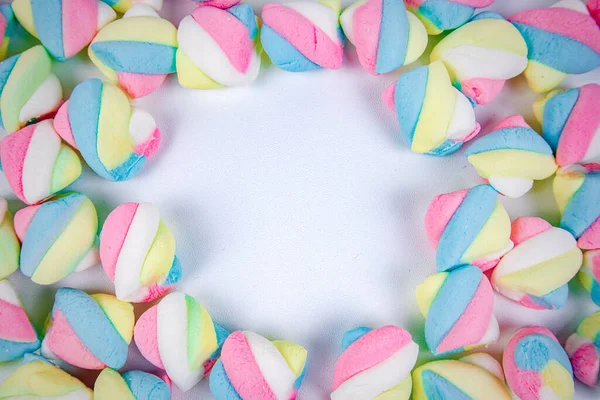 Marshmallow Bonbons Auf Weißem Hintergrund Draufsicht — Stockfoto