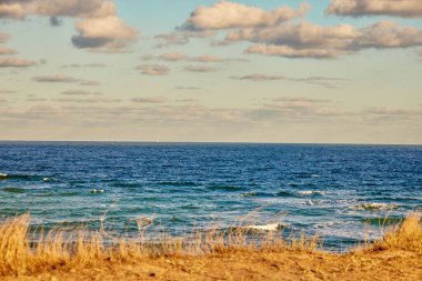 Romanya 'nın Tuzla plajındaki Karadeniz kıyılarındaki inanılmaz yaz manzarası