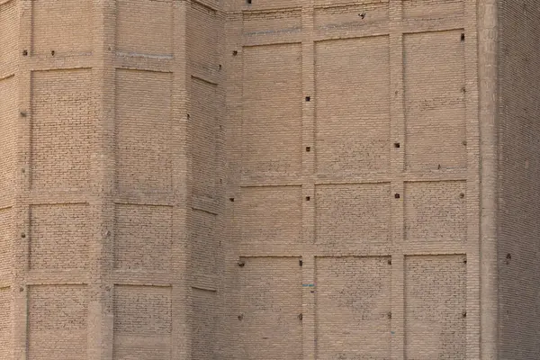 Tarihi bir binanın duvarı, Ahmed Yassaviy 'in anıtı.