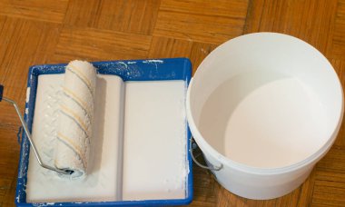 boyama araçları boya silindiri ve boya tepsisi