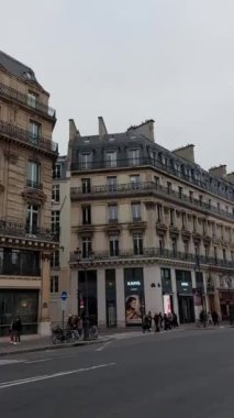 Paris; Fransa: Ünlü Paris Opera Binası