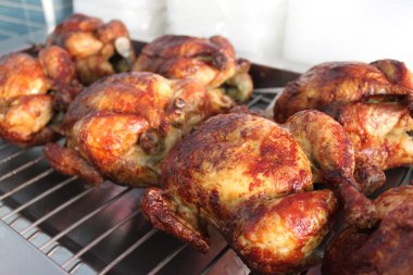 Geleneksel Arap meyve ve şeker tatlısı