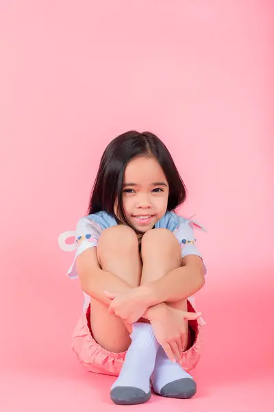 Bild Von Asiatischen Kind Posiert Auf Rosa Hintergrund Stockfoto