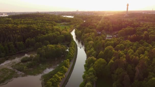 Niesamowity Widok Wieczorem Łodzi Kanale Pobliżu Sztokholmu Szwecja Wieczór Miękkie — Wideo stockowe