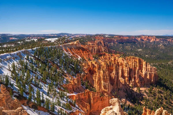 Bryce Kanyonu, Utah 'ta serseriler, bahar sonu karı..