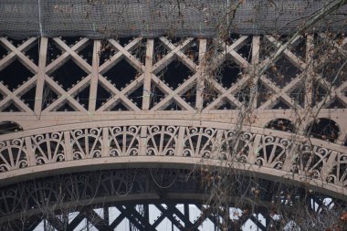 Paris 'teki Eyfel Kulesi