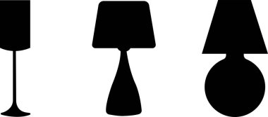 Siyah vektör düz simgelerle ilişkili lambalar. Ampul, modern oda ışıkları, zemin lambası, fener, ışık, avize koleksiyonu gibi simgeler şeffaf arkaplanda izole edilir.