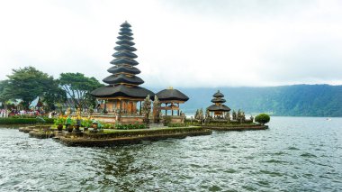 Bali tatil turizmi, Ulun Danu Bratan Su Tapınağı Bali, Bali, Endonezya.