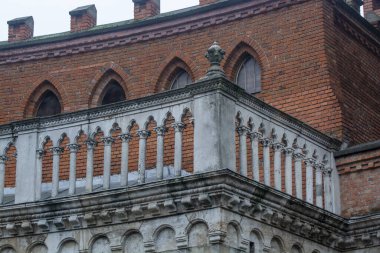 Budapeşte 'nin merkezindeki Weidahunyad kalesinde büyük bir teras.