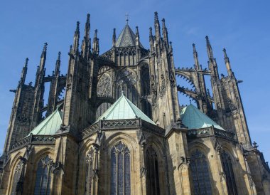 Prag 'daki ünlü St. Vita Katedrali. Prag şehrindeki Çek Cumhuriyeti 'nin simgesi. Aziz Vitus Katedrali