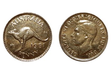 1 penny sikke 1951. Avustralya sikkesi. Sikke 1 penny 1951 Obverse ve Tersine beyaz arka plan. Kral VI. George 'un sola bakan portresi