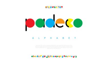 Yaratıcı basit modern şehir alfabesi yazı tipi. Dijital soyut fütüristik, logo, müzik, spor, minimum teknoloji tipografisi. Basit sayısal vektör illüstrasyonu