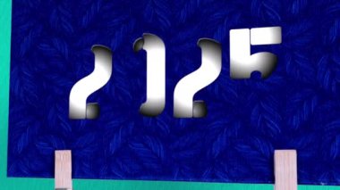 İnce Metin Animasyonlu 2025 Sembolü. 2025 Güzel Koyu Mavi Dikdörtgen Kağıt Metin Üzerinde Ahşap Çamaşır iğnesi ile tutulan, Yeşil Çizelge Kağıt Arkaplan