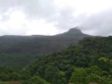 Rajmachi 'nin İhtişamı: Kalelerin Güzelliğini Keşfetmek