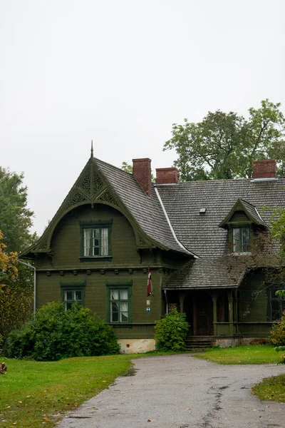 Oud Gezellig Huis Herfstpark — Stockfoto