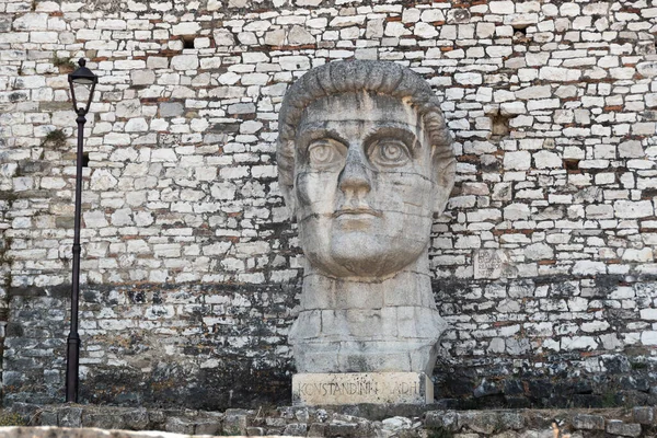 Stor Skulptur Berat Slott Albania — Stockfoto