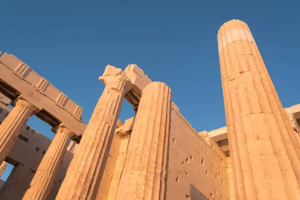 Tempel Akropol Vid Solnedgången Utlänningar Grekisk — Stockfoto