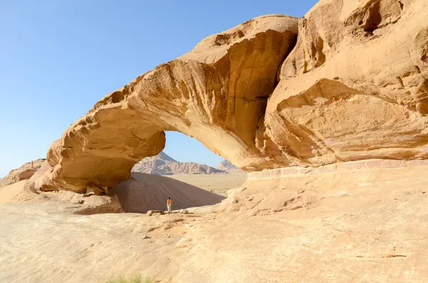 Schöner Bogen Wadi Rum Jordan — Stockfoto