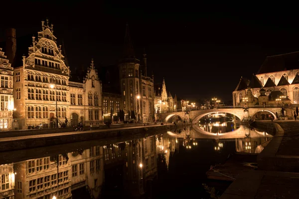 Gent, Belçika 'nın gece görüşü