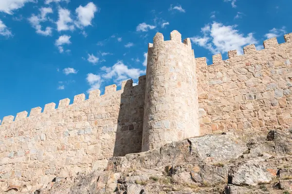Замок Древней Крепости Авиле Испания — стоковое фото