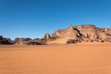 Cezayir 'deki Sahara Çölü' nde güzel bir manzara.