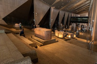 Cenaze eşyalarıyla Büyük Mısır Müzesi