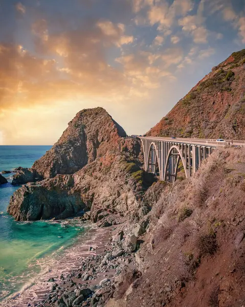 Stock image Big Creek Bridge on the Pacific Coast Highway in Big Sur, California. Viewed from Vista Point.