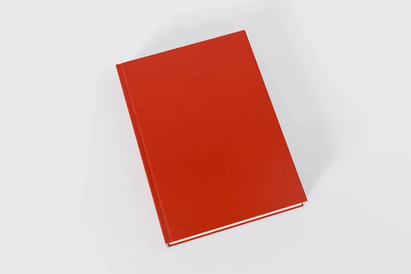Livros Vermelhos Fechados Isolados Fundo Branco Com Espaço Cópia — Fotografia de Stock