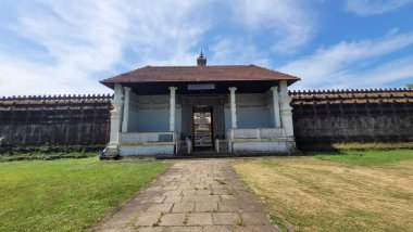 Jain Mutt Moodbidri - Parshwanatha Swami - Karnataka, Hindistan