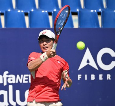 Avustralyalı James McCabe, Çarşamba günü Hindistan 'ın Bengaluru kentinde oynanan karşılaşmada Japonlar Rio Noguchi' yi 7-6, 5-7 ve 7-6 'lık setlerle mağlup etti..