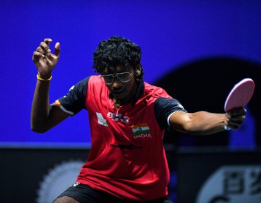 Chennai, Hindistan. 25 Mart 2025. Italys Carlo Rossi, Salı günü Hindistan 'ın Chennai kentinde oynanan WTT star yarışmasında Indias Prayesh Suresh' i 3-0 yendi..