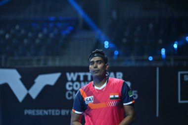 Chennai, Hindistan. 27 Mart 2025. Hintli çift Sharath Achanta ve Snehit Suravajjula, Avustralyalı çift Nicholas Lum ve Finn Luu 'yu yendi.