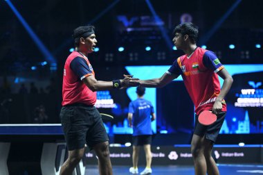 Chennai, Hindistan. 27 Mart 2025. Hintli çift Sharath Achanta ve Snehit Suravajjula, Avustralyalı çift Nicholas Lum ve Finn Luu 'yu yendi.