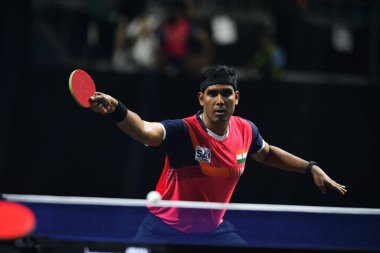 Chennai, Hindistan. 27 Mart 2025. Hintli çift Sharath Achanta ve Snehit Suravajjula, Avustralyalı çift Nicholas Lum ve Finn Luu 'yu yendi.