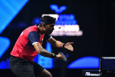 Chennai, Hindistan. 27 Mart 2025. Hintli çift Sharath Achanta ve Snehit Suravajjula, Avustralyalı çift Nicholas Lum ve Finn Luu 'yu yendi.