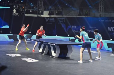 Chennai, Hindistan. 29 Mart 2025. Japon çift Miwa Harimoto ve Miyuu Kihara, WTT yıldızı finalinde Koreli Shin Yubin ve Rye Hanna 'yı mağlup etti.