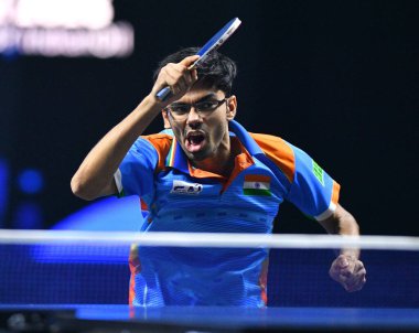 Chennai, Hindistan. 29 Mart 2025. Hintli oyuncu Manav Thakkar, Kore 'li oyuncu Lim Jonghoon' u erkekler tekler çeyrek finalinde yendi.