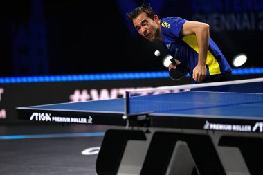 Chennai, Hindistan. 29 Mart 2025. Brezilya 'nın masa tenisçisi Hugo Calderano Cumartesi günü Hindistan' ın Chennai kentinde oynanan WTT yıldız yarışması sırasında hareket halindeydi..