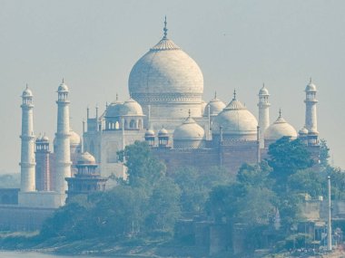 Tac Mahal, Agra, Hindistan 'daki dünyanın harikalarından biri..