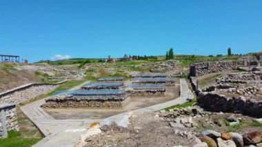 Hititlerin Mezarları, Arinna Alacahoyuk