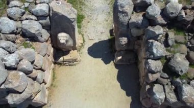 Hattusa Şehri Giriş Sfenksi