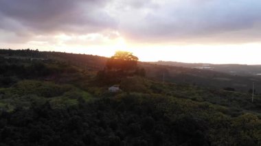 Dağlarda gün batımı