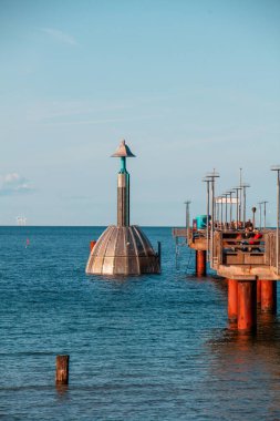 Baltık Denizi 'ndeki Vızıltı İskelesi