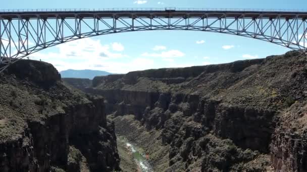Новый Мост Через Ущелье Рио Гранде — стоковое видео