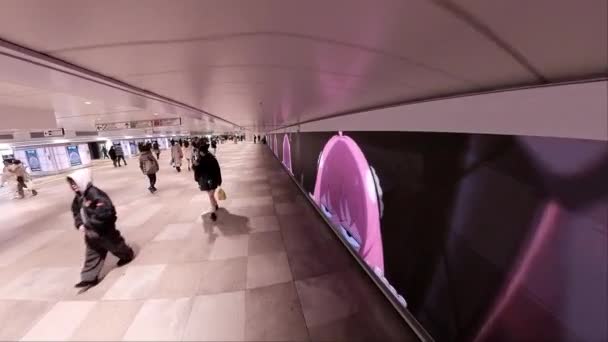 Led Shinjuku Wall 456 Przej Ciu Shinjuku Station Audiowizualny Wyświetlacz — Wideo stockowe