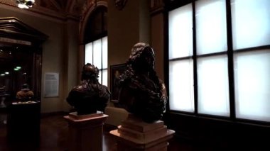 Avusturya Viyana Sanat Tarihi Müzesi Avusturya 'nın en büyük sanat müzesi ve dünya çapındaki en önemli müzelerden biridir. Kunsthistorisches Müzesi (genellikle 