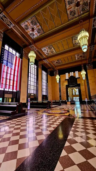Omaha Union İstasyonu, Durham Batı Mirası Müzesi veya Union Yolcu Terminali Orta Batı 'daki Art Deco mimarisinin en iyi örneklerinden biridir.