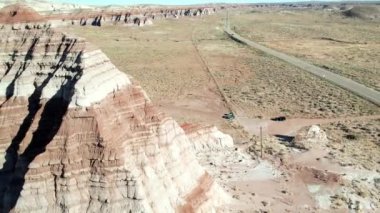 Utah ABD Ulusal Anıtı Chinle Badlands Grand StaircaseEscalante Hava Aracı görüntüsü. Amerika Birleşik Devletleri 'nin Nevada, Utah, Kuzey Arizona eyaletlerine yayılmış akışkan, laküstrin ve palustrin jeolojik oluşumu